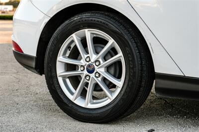 2016 Ford Focus SE   - Photo 46 - Dallas, TX 75220