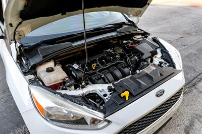 2016 Ford Focus SE   - Photo 43 - Dallas, TX 75220