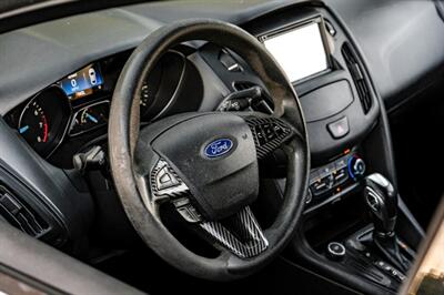 2016 Ford Focus SE   - Photo 14 - Dallas, TX 75220