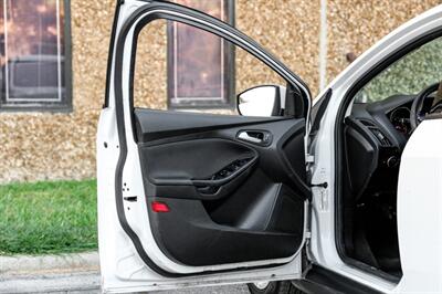 2016 Ford Focus SE   - Photo 34 - Dallas, TX 75220