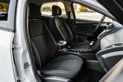 2016 Ford Focus SE   - Photo 27 - Dallas, TX 75220
