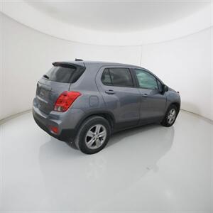 2020 Chevrolet Trax LS   - Photo 1 - Dallas, TX 75220
