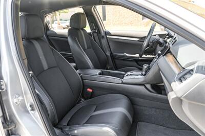 2020 Honda Civic Sport   - Photo 32 - Dallas, TX 75220