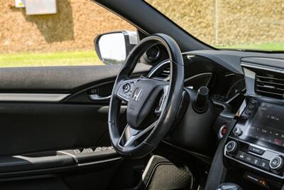 2020 Honda Civic Sport   - Photo 16 - Dallas, TX 75220