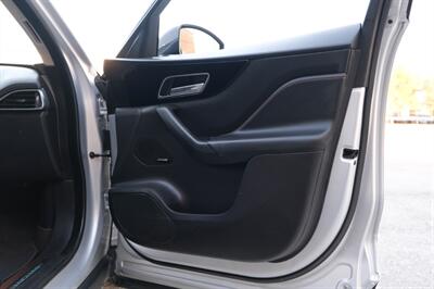 2020 Jaguar F-PACE 30t Prestige   - Photo 38 - Dallas, TX 75220