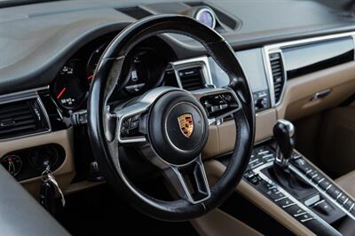 2018 Porsche Macan   - Photo 13 - Dallas, TX 75220