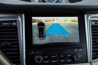 2018 Porsche Macan   - Photo 20 - Dallas, TX 75220