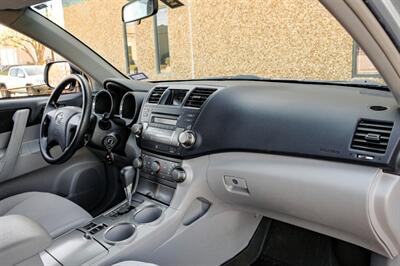2008 Toyota Highlander   - Photo 11 - Dallas, TX 75220
