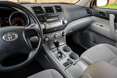 2008 Toyota Highlander   - Photo 17 - Dallas, TX 75220