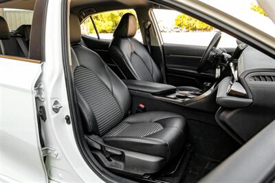 2021 Toyota Camry SE - Photo 31 - Dallas, TX 75220