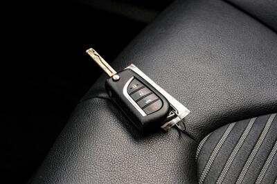 2021 Toyota Camry SE - Photo 56 - Dallas, TX 75220