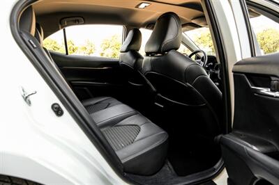 2021 Toyota Camry SE - Photo 34 - Dallas, TX 75220