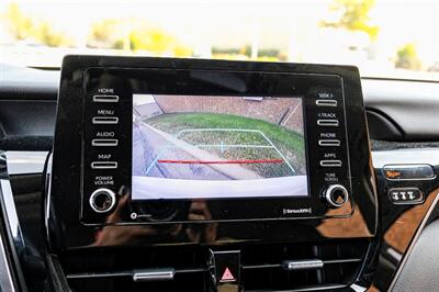 2021 Toyota Camry SE - Photo 19 - Dallas, TX 75220