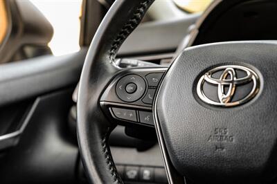 2021 Toyota Camry SE - Photo 15 - Dallas, TX 75220