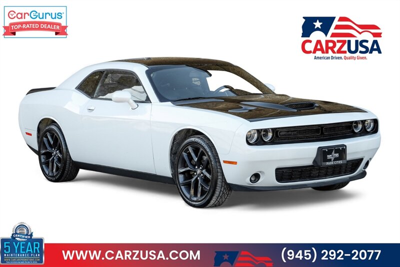 2022 Dodge Challenger SXT  