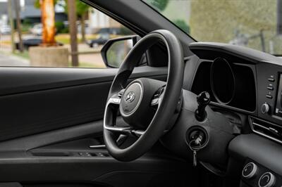 2022 Hyundai ELANTRA SE   - Photo 16 - Dallas, TX 75220