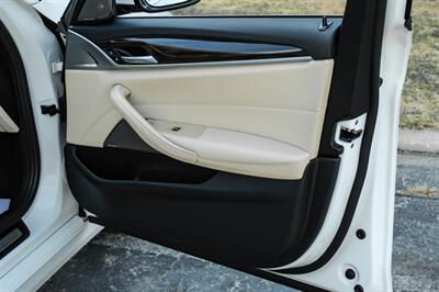 2020 BMW 530i - Photo 39 - Dallas, TX 75220