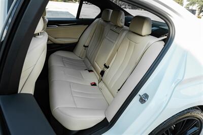 2020 BMW 530i - Photo 33 - Dallas, TX 75220