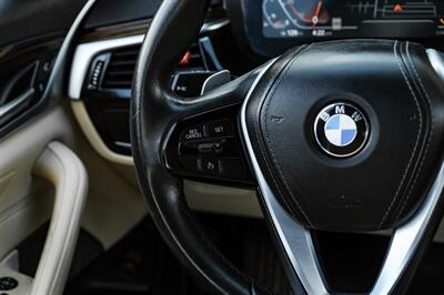2020 BMW 530i - Photo 16 - Dallas, TX 75220