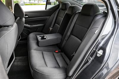 2019 Nissan Altima 2.5 SV   - Photo 37 - Dallas, TX 75220