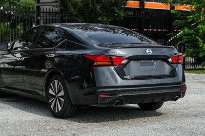2019 Nissan Altima 2.5 SV   - Photo 15 - Dallas, TX 75220