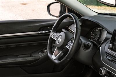 2019 Nissan Altima 2.5 SV   - Photo 17 - Dallas, TX 75220