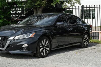 2019 Nissan Altima 2.5 SV   - Photo 10 - Dallas, TX 75220