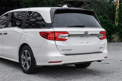 2018 Honda Odyssey Touring   - Photo 15 - Dallas, TX 75220