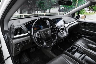 2018 Honda Odyssey Touring   - Photo 3 - Dallas, TX 75220