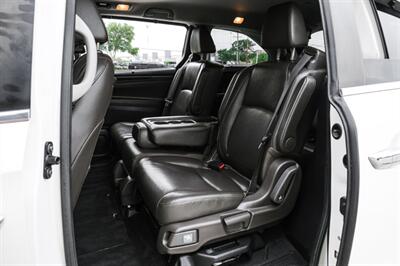 2018 Honda Odyssey Touring   - Photo 38 - Dallas, TX 75220