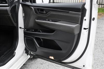 2018 Honda Odyssey Touring   - Photo 45 - Dallas, TX 75220