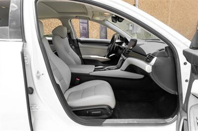 2021 Honda Accord Touring   - Photo 31 - Dallas, TX 75220