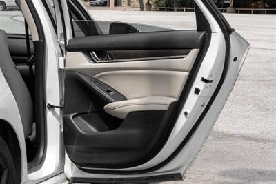2021 Honda Accord Touring   - Photo 37 - Dallas, TX 75220