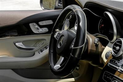 2015 Mercedes-Benz C 300 4MATIC - Photo 11 - Dallas, TX 75220