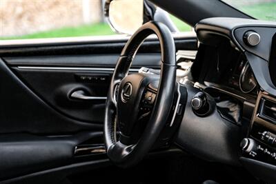 2023 Lexus ES 350   - Photo 12 - Dallas, TX 75220
