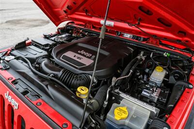 2017 Jeep Wrangler Unlimited Sport   - Photo 43 - Dallas, TX 75220