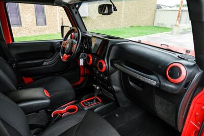 2017 Jeep Wrangler Unlimited Sport   - Photo 15 - Dallas, TX 75220
