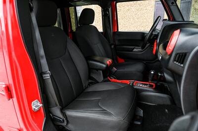 2017 Jeep Wrangler Unlimited Sport   - Photo 29 - Dallas, TX 75220