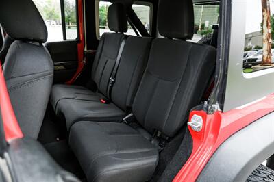 2017 Jeep Wrangler Unlimited Sport   - Photo 33 - Dallas, TX 75220