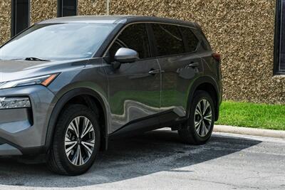 2022 Nissan Rogue SV   - Photo 9 - Dallas, TX 75220