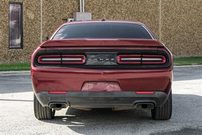2019 Dodge Challenger R/T   - Photo 11 - Dallas, TX 75220