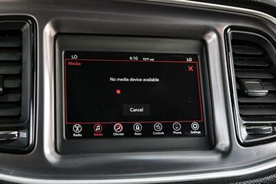 2019 Dodge Challenger R/T   - Photo 35 - Dallas, TX 75220