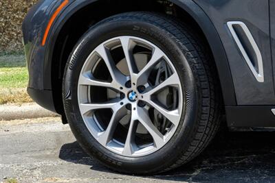 2020 BMW X5 xDrive50i - Photo 53 - Dallas, TX 75220