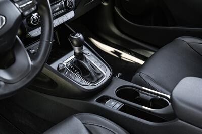 2022 Hyundai KONA Limited   - Photo 27 - Dallas, TX 75220