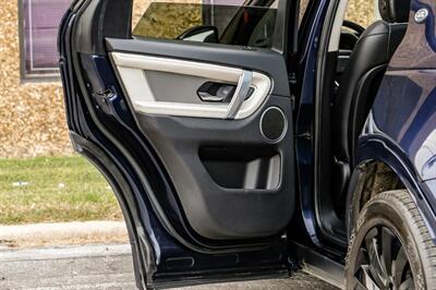 2021 Land Rover Discovery Sport P250 SE R-Dynamic - Photo 42 - Dallas, TX 75220