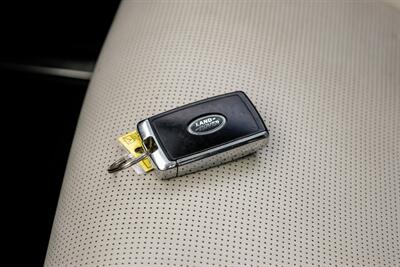 2021 Land Rover Discovery Sport P250 SE R-Dynamic - Photo 54 - Dallas, TX 75220