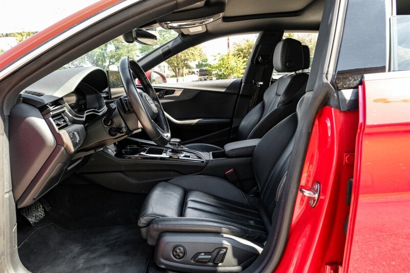 2024 Audi A5 Quattro S line Plus 45 TFSI photo 2
