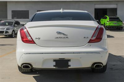 2015 Jaguar XJ  Powered by a 3.0L Flex Fuel Supercharged V6 engine delivering 340hp and 332 foot-pounds of torque - Photo 15 - Dallas, TX 75220