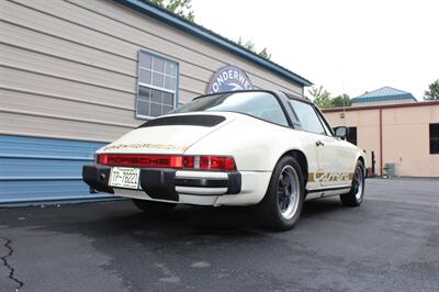 1984 Porsche 911 Carrera  Targa - Photo 9 - Cornelius, NC 28031