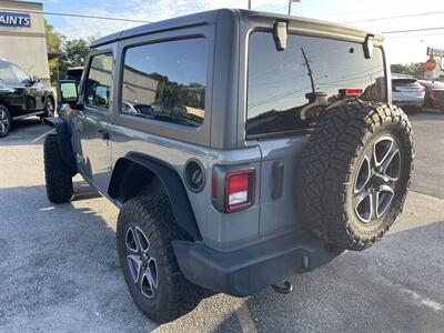 2021 Jeep Wrangler Sport   - Photo 3 - Fort Walton Beach, FL 32548